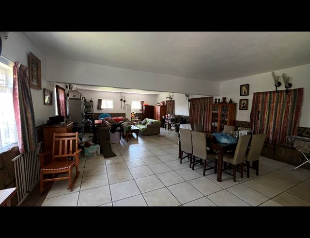 5 BEDROOM FREESTANDING FOR SALE IN BENONI AH